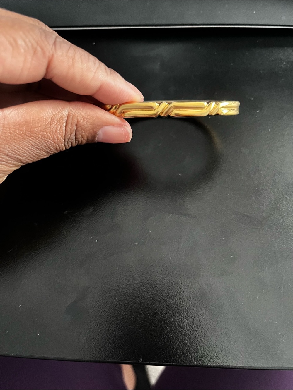 Elegant Gold-Tone Patterned Women's Bangle Bracelet